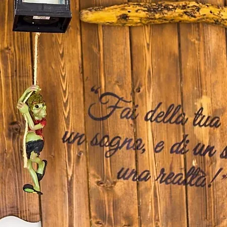 Il Folletto Del Alojamento de Acomodação e Pequeno-almoço