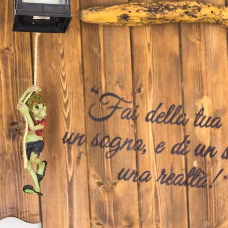 Frühstückspension Il Folletto Del Stresa